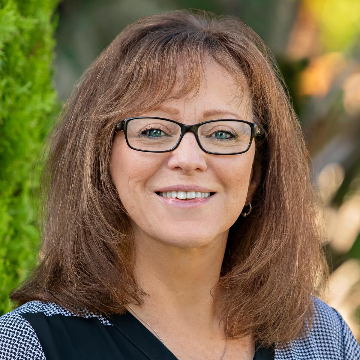 Headshot photo of Saint Mary's faculty Barbara McGraw